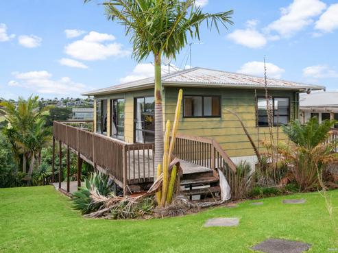 23 Kauri Road, Stanmore Bay