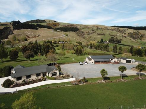 411 Gladstone Road South, Allanton