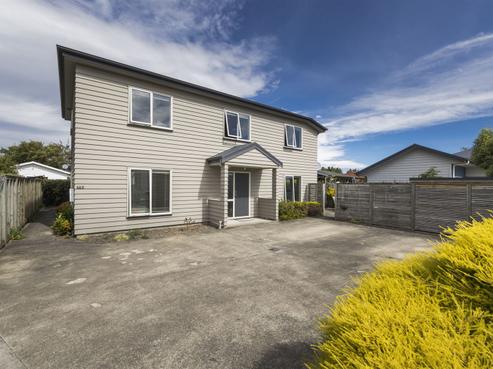 42B Joseph Street, West End