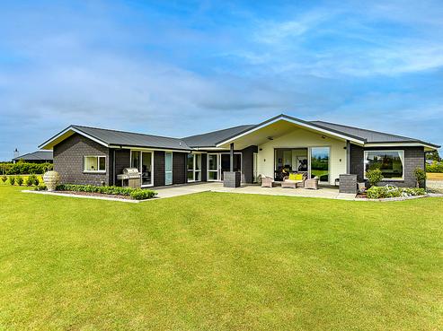23 Whitcombe Place, Darfield