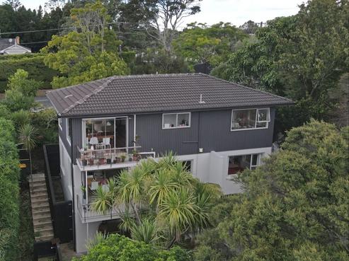 37 West Lynn Road, Titirangi