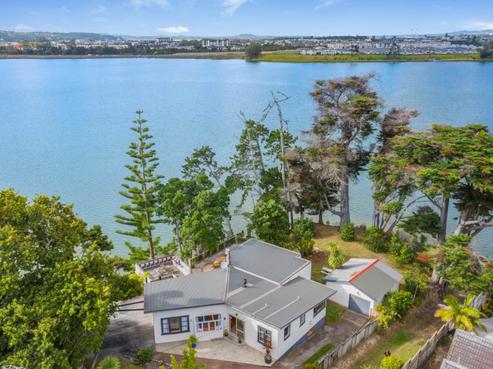 23 Ferry Parade, Herald Island