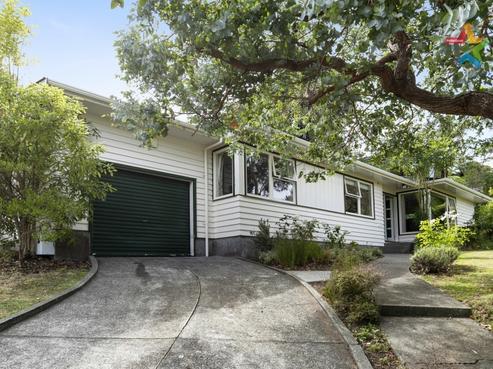 18 Sunshine Crescent, Kelson
