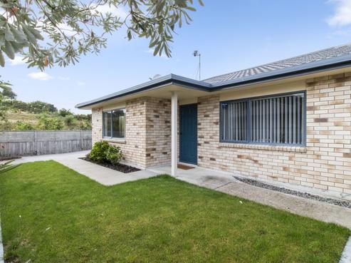 41 Lisa Place, Brookfield