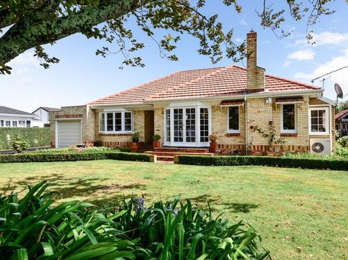 37 Dalethorpe Avenue, Fairfield