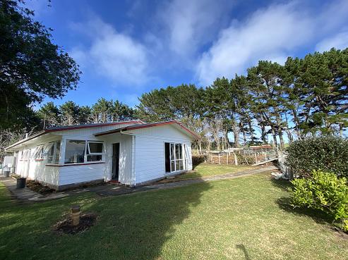 15 Ngatawhiti Road, Te Kopuru