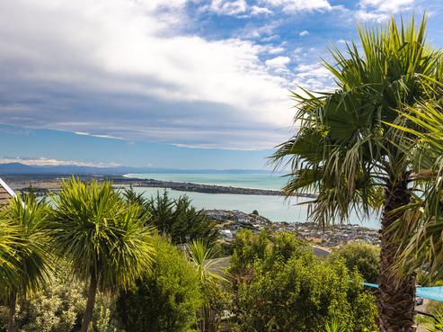 2 Gardenhill Lane, Redcliffs