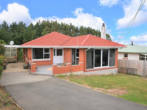 228 Highcliff Road, Shiel Hill