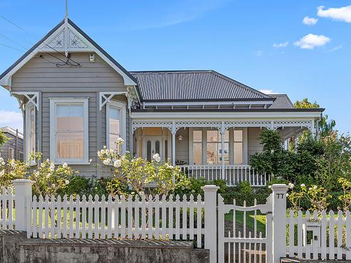 77 Hinemoa Street, Birkenhead