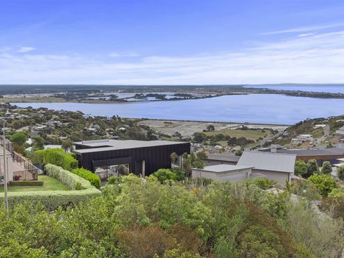 121 Glenstrae Road, Redcliffs