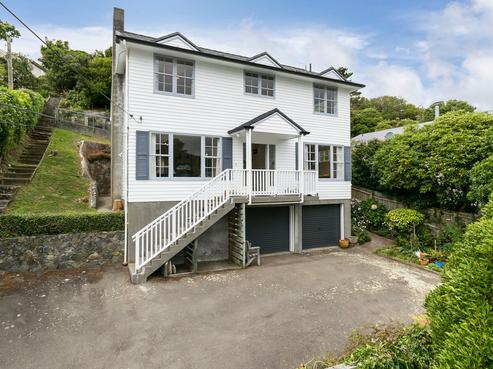 100 Parkvale Road, Karori
