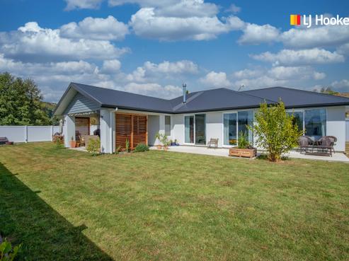 18 Mallard Drive, Waihola