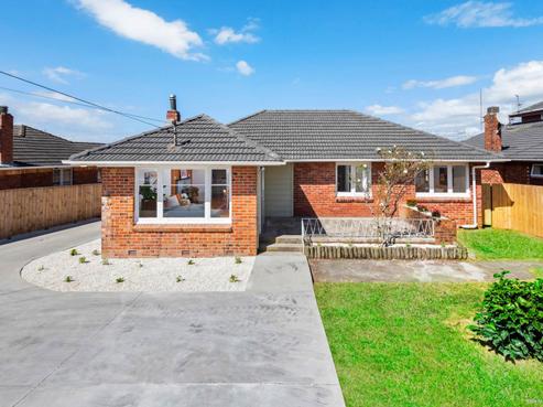 24 Toru Street, Te Atatu Peninsula