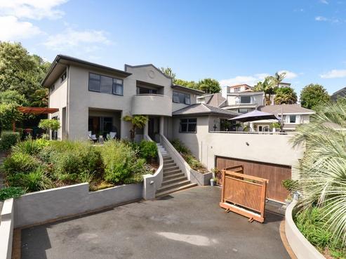36 West Ridge Drive, Western Heights