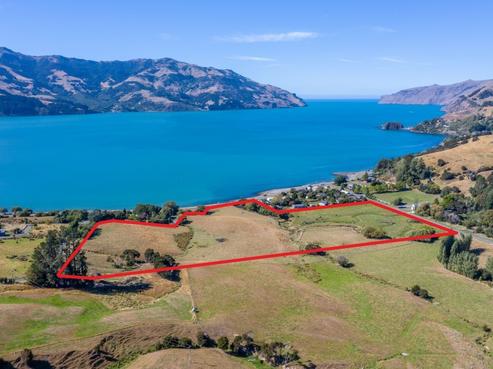 800 Wainui Main Road, Wainui