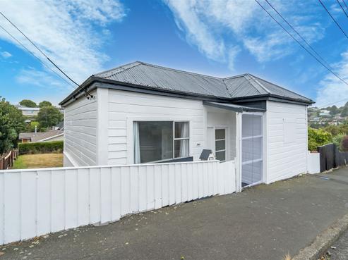 148 Taieri Road, Kaikorai