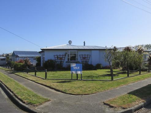 83 Oakland Street, Mataura
