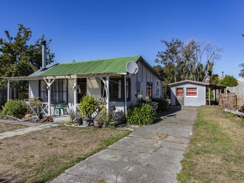 29 Cross Street, Waikuku Beach