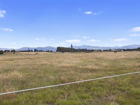 258 Foothills Road, Okuku
