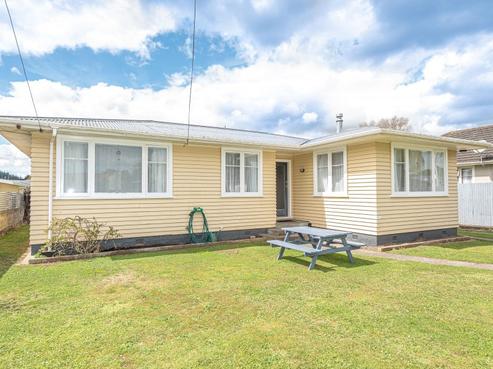 18 Camellia Avenue, Aramoho