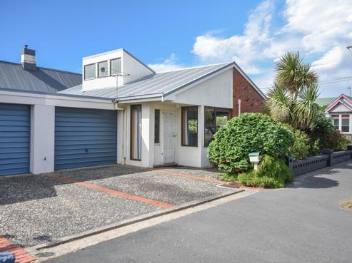 61 Dalgety Street, Saint Kilda