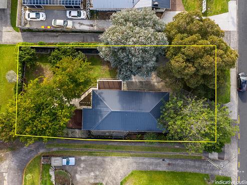 82 Wharf Road, Te Atatu Peninsula