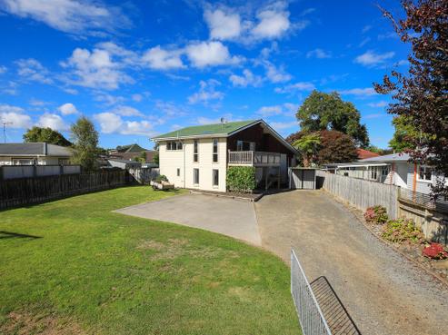70 Thompson Street, Leamington
