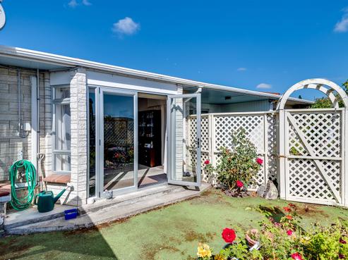 2/15 Bedford Terrace, Waipukurau and Surrounds