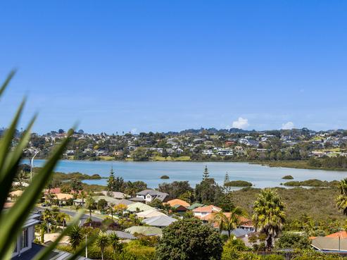 107 Maire Road, Orewa