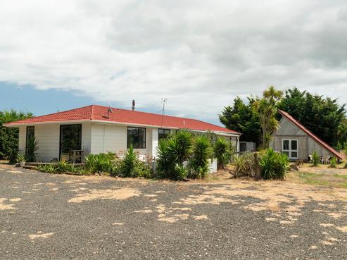 161 Rangiotu Road, Himatangi