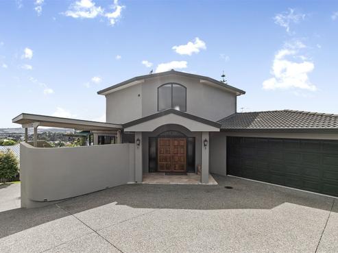 8 Carl Place, Unsworth Heights