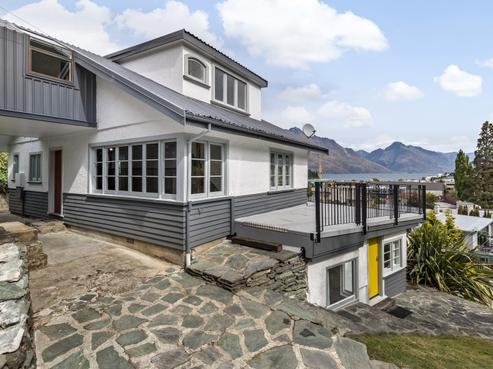 8 Turner Street, Queenstown Central