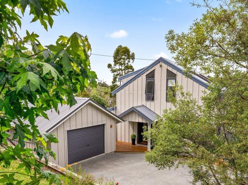 961 Sandspit Road, Sandspit
