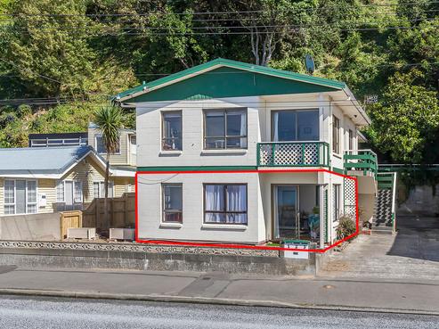 1/179F Marine Parade, Seatoun