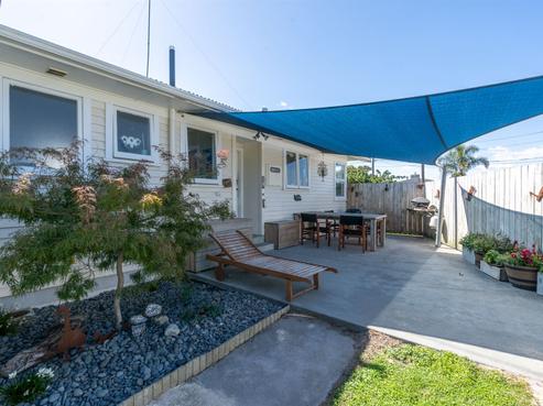 11 Sundown Crescent, Melville