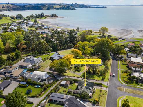 17 Ferndale Drive, Kawakawa Bay