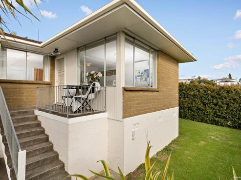 3/12 Caulton Street, Saint Johns