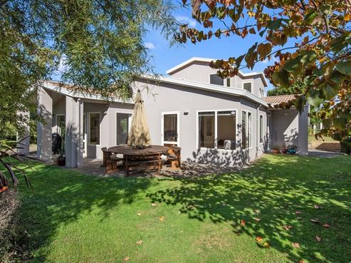 1 Earls Court, Hillcrest