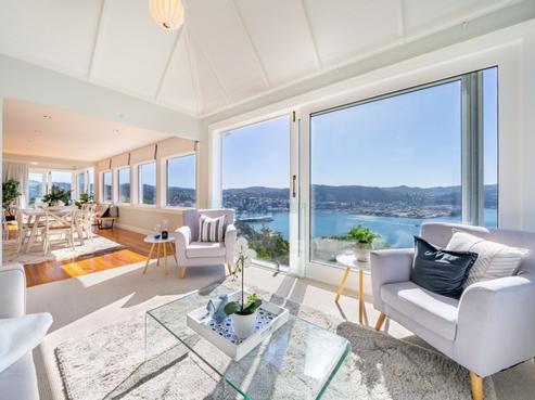35 Palliser Road, Roseneath