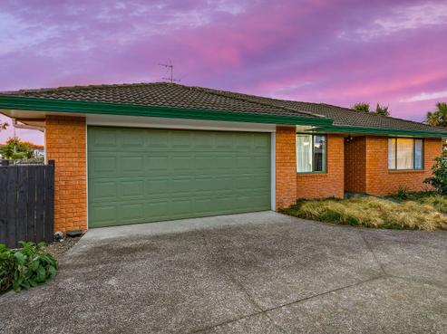 9 Swanson Oaks, Swanson