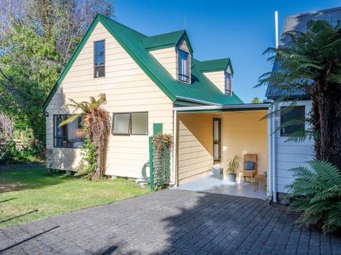 52A Woodills Road, Akaroa