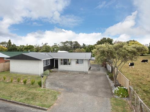 9 Dalrymple Place, Marton