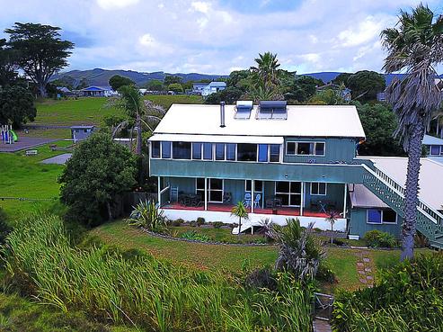 11 Korora Street, Ahipara