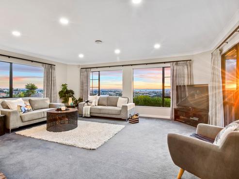 30A Ribbonwood Crescent, Goodwood Heights