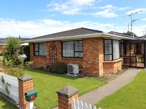 1/311 Elles Road, Strathern