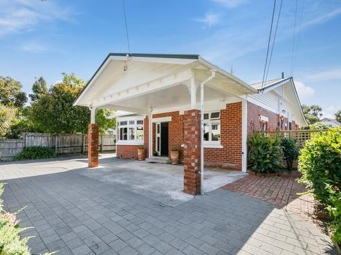 33 Totara Crescent, Woburn