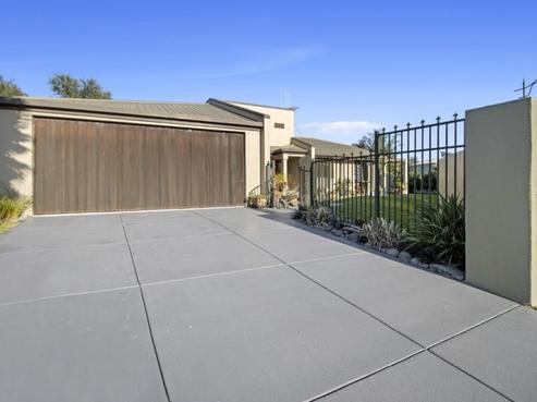 15 Gambia Grove, Flagstaff