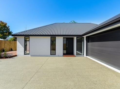18B Mowat Street, Springlands