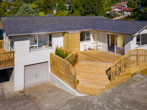 19 Spinella Drive, Bayview