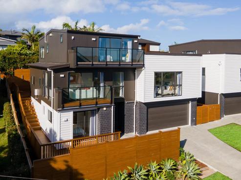 1 Orewa Street, Torbay